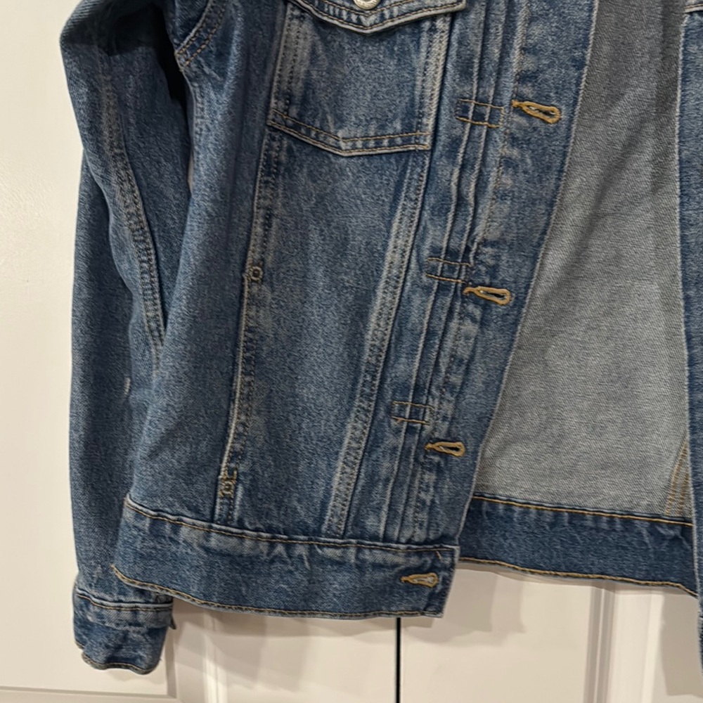 Lightly worn Old Navy Denim Jacket size M - Picture 12 of 16
